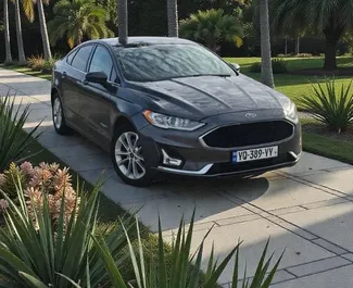 Ford Fusion Sedan 2018 do wynajęcia w Batumi. Limit przebiegu nieograniczony.