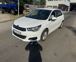 Citroen C4 – samochód kategorii Komfort, Crossover na wynajem w Czarnogórze ✓ Bez Depozytu ✓ Ubezpieczenie: OC, Bez Depozytu.