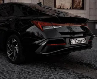 Hyundai Elantra 2024 do wynajęcia w Ałmaty. Limit przebiegu 250 km/dzień.