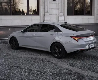 Wynajmij Hyundai Elantra 2022 w Kazachstanie. Paliwo: Benzyna. Moc: 128 KM ➤ Koszt od 23000 KZT za dobę.