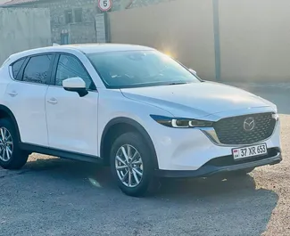 Wypożyczalnia Mazda CX-5 w Erewaniu, Armenia ✓ Nr 13141. ✓ Skrzynia Automatyczna ✓ Opinii: 1.