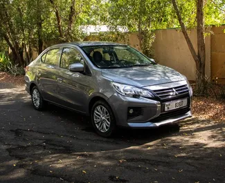 Silnik Benzyna 1,3 l – Wynajmij Mitsubishi Attrage w Dubaju.