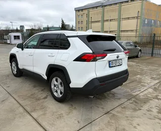 Toyota Rav4 – samochód kategorii Komfort, SUV, Crossover na wynajem w Gruzji ✓ Bez Depozytu ✓ Ubezpieczenie: OC, FDW, Pasażerowie, Od Kradzieży, Bez Depozytu.