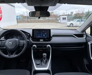 Silnik Hybryda 2,5 l – Wynajmij Toyota Rav4 w Kutaisi.