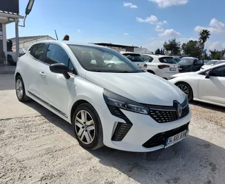 Renault Clio 5 – samochód kategorii Ekonomiczny na wynajem w Turcji ✓ Depozyt 300 USD ✓ Ubezpieczenie: OC, CDW, SCDW, FDW, Od Kradzieży.