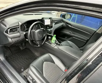 Wynajem samochodu Toyota Camry nr 15403 (Automatyczna) w Tbilisi, z silnikiem 2,5l. Benzyna ➤ Bezpośrednio od Paata w Gruzji.