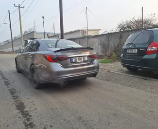 Infiniti Q50 – samochód kategorii Premium na wynajem w Gruzji ✓ Bez Depozytu ✓ Ubezpieczenie: OC, SCDW.