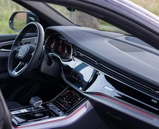 Audi SQ8 2025 – wynajem od właścicieli w Becici (Czarnogóra).