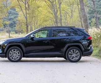 Wynajem samochodu Toyota Rav4 nr 15909 (Automatyczna) w Becici, z silnikiem 2,5l. Hybryda ➤ Bezpośrednio od Ivan w Czarnogórze.