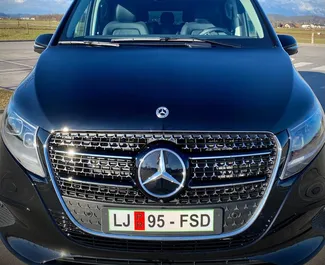 Wynajem samochodu Mercedes-Benz V-Class nr 15657 (Automatyczna) w Lublanie, z silnikiem 3,0l. Diesel ➤ Bezpośrednio od Aleksandr w Słowenii.