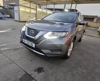 Silnik Benzyna 2,5 l – Wynajmij Nissan Rogue w Tbilisi.