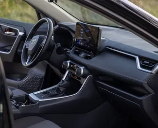 Toyota Rav4 – samochód kategorii Komfort, SUV, Crossover na wynajem w Czarnogórze ✓ Depozyt 300 EUR ✓ Ubezpieczenie: OC.
