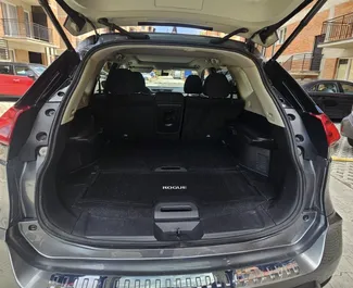 Wynajem samochodu Nissan Rogue nr 15715 (Automatyczna) w Tbilisi, z silnikiem 2,5l. Benzyna ➤ Bezpośrednio od Tamari w Gruzji.