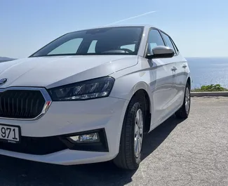 Wypożyczalnia Skoda Fabia w Herceg Novi, Czarnogóra ✓ Nr 15426. ✓ Skrzynia Automatyczna ✓ Opinii: 0.