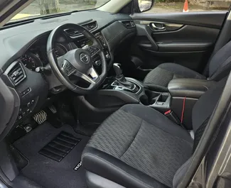 Nissan Rogue – samochód kategorii Komfort, Crossover na wynajem w Gruzji ✓ Bez Depozytu ✓ Ubezpieczenie: OC, FDW, Pasażerowie, Od Kradzieży, Młody.