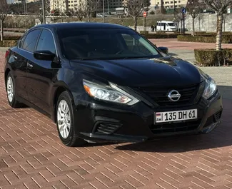 Wypożyczalnia Nissan Altima na lotnisku w Erewaniu, Armenia ✓ Nr 15864. ✓ Skrzynia Automatyczna ✓ Opinii: 0.