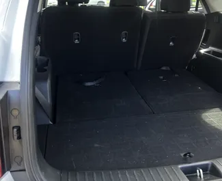 Kia Sorento – samochód kategorii Komfort, Crossover na wynajem w Gruzji ✓ Depozyt 700 GEL ✓ Ubezpieczenie: OC, SCDW, FDW, Pasażerowie, Od Kradzieży, Bez Depozytu.