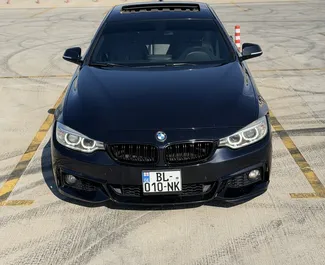 Wnętrze BMW 428i Gran Coupe do wynajęcia w Gruzji. Doskonały samochód 5-osobowy. ✓ Skrzynia Automatyczna.