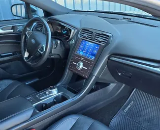 Ford Fusion Sedan 2020 do wynajęcia w Tbilisi. Limit przebiegu nieograniczony.