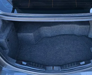 Ford Fusion Sedan 2020 – wynajem od właścicieli w Tbilisi (Gruzja).