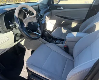 Wynajmij Hyundai Tucson 2018 w Gruzji. Paliwo: Benzyna. Moc: 150 KM ➤ Koszt od 90 GEL za dobę.