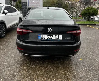 Volkswagen Jetta – samochód kategorii Ekonomiczny, Komfort na wynajem w Gruzji ✓ Bez Depozytu ✓ Ubezpieczenie: OC, SCDW, FDW, Pasażerowie, Od Kradzieży.