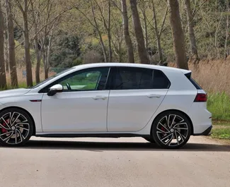 Volkswagen Golf 8 – samochód kategorii Ekonomiczny, Komfort, Premium na wynajem w Czarnogórze ✓ Depozyt 500 EUR ✓ Ubezpieczenie: OC, Zagranica.