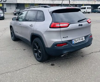 Jeep Cherokee – samochód kategorii Komfort, SUV, Crossover na wynajem w Gruzji ✓ Bez Depozytu ✓ Ubezpieczenie: OC, SCDW, FDW, Od Kradzieży, Młody.