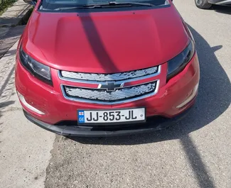 Wynajmij Chevrolet Volt 2015 w Gruzji. Paliwo: Benzyna. Moc: 177 KM ➤ Koszt od 96 GEL za dobę.