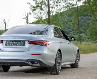 Silnik Diesel 3,0 l – Wynajmij Mercedes-Benz E250 w Becici.