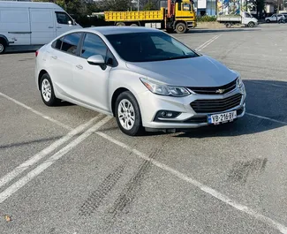 Wynajmij Chevrolet Cruze 2019 w Gruzji. Paliwo: Benzyna. Moc: 153 KM ➤ Koszt od 75 GEL za dobę.