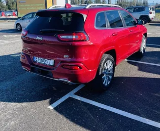 Jeep Cherokee – samochód kategorii Komfort, SUV, Crossover na wynajem w Gruzji ✓ Bez Depozytu ✓ Ubezpieczenie: OC, SCDW, FDW, Od Kradzieży, Młody.