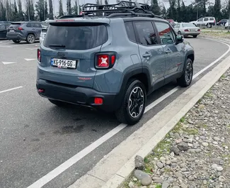 Silnik Benzyna 2,4 l – Wynajmij Jeep Renegade w Kutaisi.