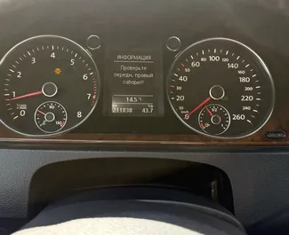 Volkswagen Passat 2011 do wynajęcia w Tbilisi. Limit przebiegu nieograniczony.