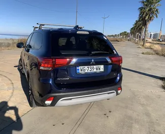 Mitsubishi Outlander – samochód kategorii Komfort, Crossover na wynajem w Gruzji ✓ Bez Depozytu ✓ Ubezpieczenie: OC, SCDW, Pasażerowie, Od Kradzieży.