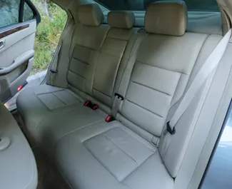 Mercedes-Benz E-Class 2013 – wynajem od właścicieli w Tiranie (Albania).