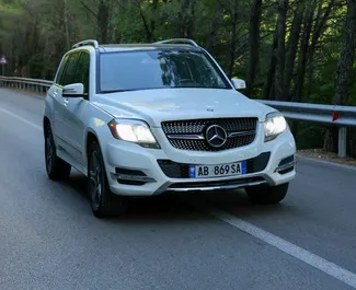 Wypożyczalnia Mercedes-Benz GLK w Tiranie, Albania ✓ Nr 13971. ✓ Skrzynia Automatyczna ✓ Opinii: 0.