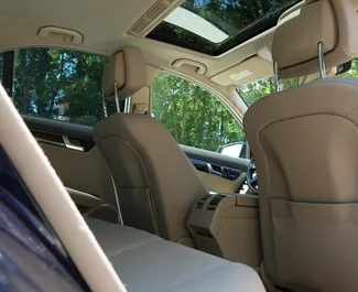 Wynajem samochodu Mercedes-Benz C-Class nr 10549 (Automatyczna) w Tiranie, z silnikiem 3,0l. Gaz ➤ Bezpośrednio od Armand w Albanii.