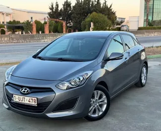 Wypożyczalnia Hyundai i30 w Tiranie, Albania ✓ Nr 15726. ✓ Skrzynia Automatyczna ✓ Opinii: 0.