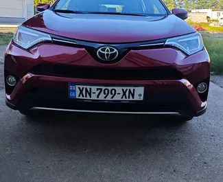 Wypożyczalnia Toyota Rav4 na lotnisku w Kutaisi, Gruzja ✓ Nr 15643. ✓ Skrzynia Automatyczna ✓ Opinii: 0.