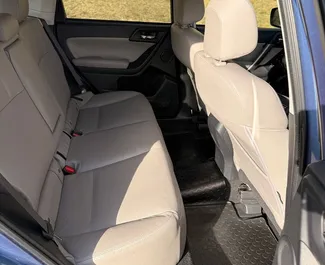 Subaru Forester Limited 2016 do wynajęcia w Tbilisi. Limit przebiegu nieograniczony.