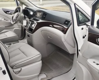 Wynajmij Nissan Quest 2014 w Gruzji. Paliwo: Benzyna. Moc: 260 KM ➤ Koszt od 110 GEL za dobę.
