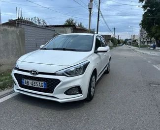 Wypożyczalnia Hyundai i20 w Tiranie, Albania ✓ Nr 15725. ✓ Skrzynia Manualna ✓ Opinii: 0.