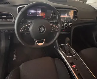 Silnik Benzyna 1,3 l – Wynajmij Renault Megane Sedan w Fethiye.