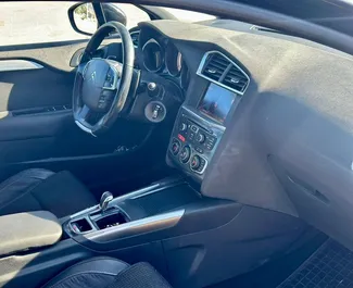 Silnik Diesel 1,6 l – Wynajmij Citroen C4 w Barze.