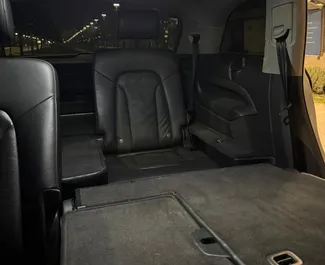 Audi Q7 2013 do wynajęcia w Tiranie. Limit przebiegu nieograniczony.
