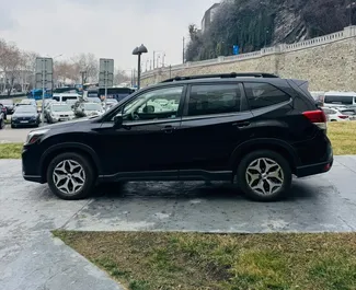 Subaru Forester 2019 do wynajęcia w Tbilisi. Limit przebiegu nieograniczony.