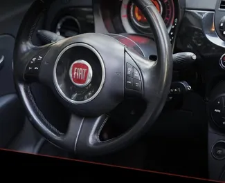 Wynajmij Fiat 500 Cabrio 2014 w Albanii. Paliwo: Gaz. Moc: 90 KM ➤ Koszt od 28 EUR za dobę.