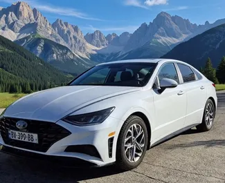 Wypożyczalnia Hyundai Sonata w Kutaisi, Gruzja ✓ Nr 14106. ✓ Skrzynia Automatyczna ✓ Opinii: 0.