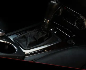 Silnik Diesel 2,2 l – Wynajmij Mercedes-Benz GLK w Tiranie.